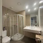 شقة Sunny Modern 2 Bedroom فونشال